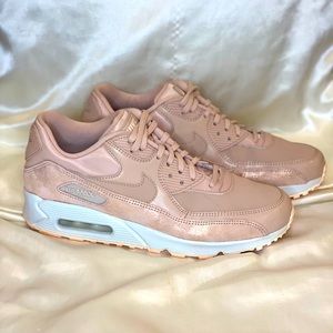 NWOT Nike AirForce 1